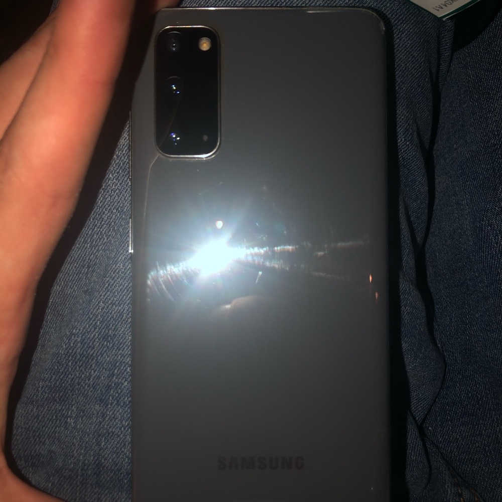 Samsung s20 128 GB
